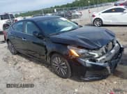 ✅ 2023 Nissan Altima SV • VIN: 1N4BL4DV2PN359785 • Lot: 43072326. Wystawiony na IAAI z przebiegiem 59 811 mil. Bezpłatny archiwum sprzedaży aukcyjnych z USA i szczegółowy raport historii pojazdu na DreamBid. Zdjęcie 1.