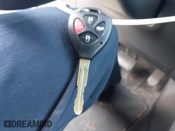 ✅ 2013 Toyota Corolla L • VIN: 5YFBU4EEXDP152873 • Lot: 43245072. Listed on IAAI with 233,674 mi. Free auction sales archive from the USA and detailed vehicle history report at DreamBid. Image 11.