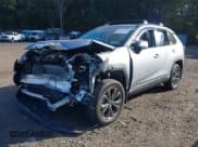 ✅ 2025 Toyota RAV4 Hybrid XLE Premium • VIN: JTMB6RFV6SD153783 • Лот: 43341098. Опубликован ранее на IAAI с пробегом 17 407 миль. Бесплатный доступ к архиву аукционных продаж из США и подробный отчёт об истории автомобиля на DreamBid. Изображение 18.