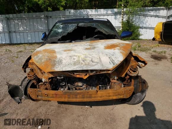 ✅ 2016 Hyundai Veloster • VIN: KMHTC6AD3GU294050 • Lot: 56909725. Wystawiony na Copart z przebiegiem Nie podano. Bezpłatny archiwum sprzedaży aukcyjnych z USA i szczegółowy raport historii pojazdu na DreamBid. Zdjęcie 5.