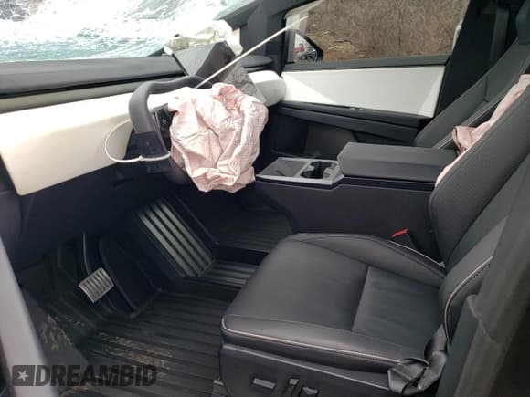 ✅ 2024 Tesla Cybertruck Cyberbeast • VIN: 7G2CEHEE3RA013268 • Лот: 50400505. Опубликован ранее на Copart с пробегом 4 869 миль. Бесплатный доступ к архиву аукционных продаж из США и подробный отчёт об истории автомобиля на DreamBid. Изображение 7.