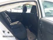 ✅ 2019 Nissan Versa S Plus • VIN: 3N1CN7AP2KL810581 • Лот: 42545628. Опубликован ранее на IAAI с пробегом 35 365 миль. Бесплатный доступ к архиву аукционных продаж из США и подробный отчёт об истории автомобиля на DreamBid. Изображение 8.