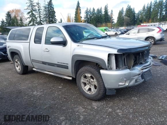 ✅ 2013 Chevrolet Silverado 1500 LT • VIN: 1GCRKSE77DZ206386 • Лот: 43631247. Опубликован ранее на IAAI с пробегом 165 994 миль. Бесплатный доступ к архиву аукционных продаж из США и подробный отчёт об истории автомобиля на DreamBid. Изображение 1.