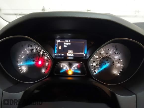 ✅ 2017 Ford Focus SE • VIN: 1FADP3F23HL323711 • Lot: 43827912. Listed on IAAI with 32,317 mi. Free auction sales archive from the USA and detailed vehicle history report at DreamBid. Image 7.