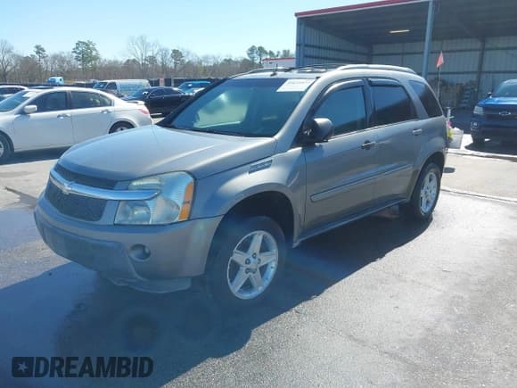 ✅ 2005 Chevrolet Equinox LT • VIN: 2CNDL73F056061439 • Лот: 41673527. Опубликован ранее на IAAI с пробегом 210 367 миль. Бесплатный доступ к архиву аукционных продаж из США и подробный отчёт об истории автомобиля на DreamBid. Изображение 2.