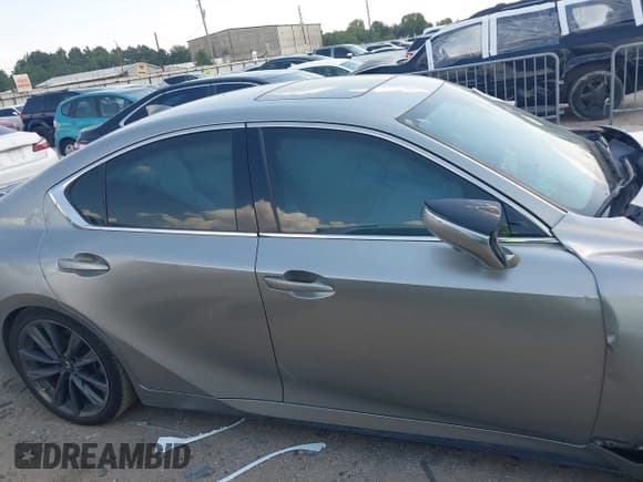 ✅ 2023 Lexus IS 350 F Sport • VIN: JTHGZ1B2XP5064860 • Lot: 43202640. Listed on IAAI with 61,264 mi. Free auction sales archive from the USA and detailed vehicle history report at DreamBid. Image 12.