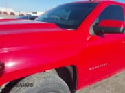 ✅ 2018 Chevrolet Silverado 1500 LT • VIN: 1GCPCREC4JF231205 • Lot: 42381937. Wystawiony na IAAI z przebiegiem 167 763 mil. Bezpłatny archiwum sprzedaży aukcyjnych z USA i szczegółowy raport historii pojazdu na DreamBid. Zdjęcie 6.