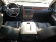 ✅ 2008 Chevrolet Silverado 1500 2LT • VIN: 2GCEC19Y881109091 • Lot: 91432145. Wystawiony na Copart z przebiegiem 138 479 mil. Bezpłatny archiwum sprzedaży aukcyjnych z USA i szczegółowy raport historii pojazdu na DreamBid. Zdjęcie 8.