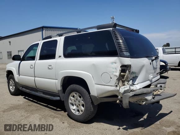 ✅ 2004 Chevrolet Suburban LT • VIN: 3GNFK16T44G308213 • Лот: 59416235. Опубликован ранее на Copart с пробегом 297 603 миль. Бесплатный доступ к архиву аукционных продаж из США и подробный отчёт об истории автомобиля на DreamBid. Изображение 2.