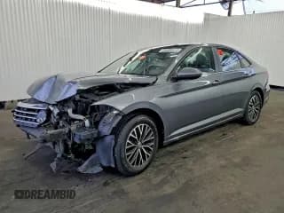 ✅ 2019 Volkswagen Jetta S • VIN: 3VWCB7BU3KM154151 • Lot: 92912285. Listed on Copart with 104,761 mi. Free auction sales archive from the USA and detailed vehicle history report at DreamBid. Image 1.