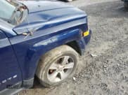 ✅ 2017 Jeep Patriot Latitude • VIN: 1C4NJRFB0HD130011 • Lot: 43749304. Listed on IAAI with 117,058 mi. Free auction sales archive from the USA and detailed vehicle history report at DreamBid. Image 17.