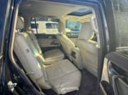 ✅ 2017 Lexus GX 460 Premium • VIN: JTJBM7FX9H5149464 • Lot: 96405625. Wystawiony na Copart z przebiegiem 170 259 mil. Bezpłatny archiwum sprzedaży aukcyjnych z USA i szczegółowy raport historii pojazdu na DreamBid. Zdjęcie 7.