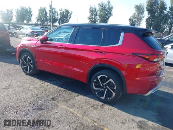 2023 Mitsubishi Outlander SEL с VIN JA4J3VA83PZ013077, выставлен на аукционе IAAI как лот 42940980 с пробегом 26 555 миль миль и . История ставок и продаж доступна на DreamBid. Изображение 3.