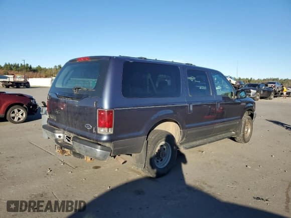 ✅ 2002 Ford Excursion XLT • VIN: 1FMNU41S72EA14478 • Lot: 78355124. Listed on Copart with 229,424 mi. Free auction sales archive from the USA and detailed vehicle history report at DreamBid. Image 3.