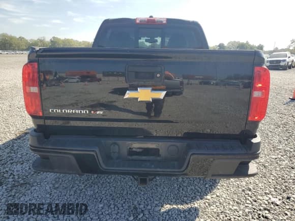 ✅ 2018 Chevrolet Colorado 4WD Z71 • VIN: 1GCGTDENXJ1122698 • Лот: 81900705. Опубликован ранее на Copart с пробегом 144 617 миль. Бесплатный доступ к архиву аукционных продаж из США и подробный отчёт об истории автомобиля на DreamBid. Изображение 6.