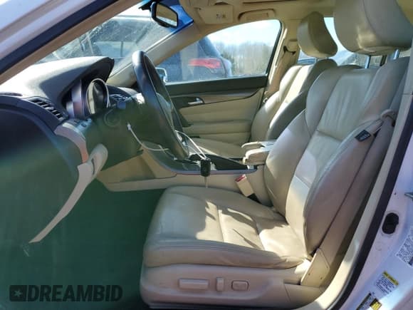 ✅ 2014 Acura TL • VIN: 19UUA8F27EA006256 • Lot: 47098425. Listed on Copart with 188,540 mi. Free auction sales archive from the USA and detailed vehicle history report at DreamBid. Image 7.