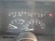 ✅ 1992 GMC Sierra 2500 • VIN: 2GTGK29K5N1524944 • Lot: 75179194. Wystawiony na Copart z przebiegiem 174 844 mil. Bezpłatny archiwum sprzedaży aukcyjnych z USA i szczegółowy raport historii pojazdu na DreamBid. Zdjęcie 9.