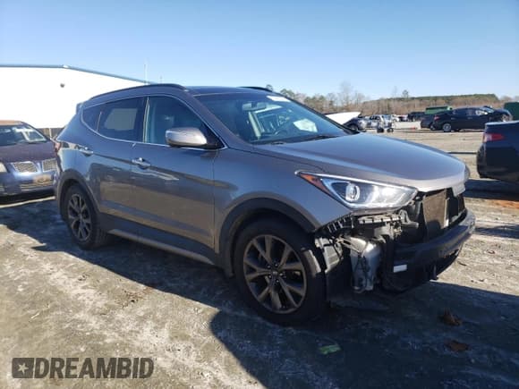 ✅ 2017 Hyundai Santa Fe Ultimate • VIN: 5NMZWDLA0HH043217 • Лот: 78900043. Опубликован ранее на Copart с пробегом 89 106 миль. Бесплатный доступ к архиву аукционных продаж из США и подробный отчёт об истории автомобиля на DreamBid. Изображение 4.