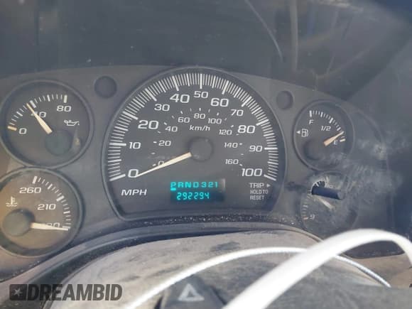 ✅ 2004 GMC Savana • VIN: 1GJGG25U241127181 • Lot: 43638559. Listed on IAAI with 292,294 mi. Free auction sales archive from the USA and detailed vehicle history report at DreamBid. Image 7.