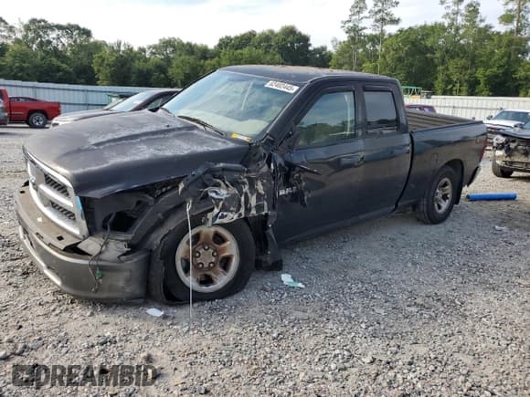 ✅ 2009 Dodge 1500 TRX • VIN: 1D3HV18P59S750160 • Lot: 62402445. Wystawiony na Copart z przebiegiem 113 436 mil. Bezpłatny archiwum sprzedaży aukcyjnych z USA i szczegółowy raport historii pojazdu na DreamBid. Zdjęcie 1.
