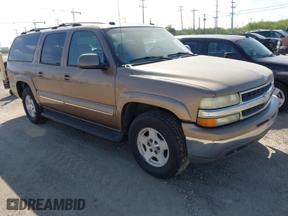✅ 2004 Chevrolet Suburban LS • VIN: 1GNEC16Z74R129256 • Lot: 42786812. Listed on IAAI with 347,493 mi. Free auction sales archive from the USA and detailed vehicle history report at DreamBid. Image 1.