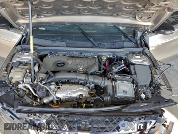 ✅ 2019 Mercedes-Benz A 220 • VIN: WDD3G4EB8KW019802 • Lot: 95180265. Wystawiony na Copart z przebiegiem 69 211 mil. Bezpłatny archiwum sprzedaży aukcyjnych z USA i szczegółowy raport historii pojazdu na DreamBid. Zdjęcie 11.