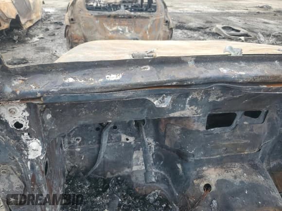 ✅ 2016 Jeep Wrangler Black Bear • VIN: 1C4AJWAGXGL169919 • Lot: 51573455. Wystawiony na Copart z przebiegiem 98 406 mil. Bezpłatny archiwum sprzedaży aukcyjnych z USA i szczegółowy raport historii pojazdu na DreamBid. Zdjęcie 9.