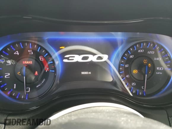 ✅ 2016 Chrysler 300 S • VIN: 2C3CCABT3GH194616 • Lot: 64610584. Listed on Copart with 56,083 mi. Free auction sales archive from the USA and detailed vehicle history report at DreamBid. Image 9.