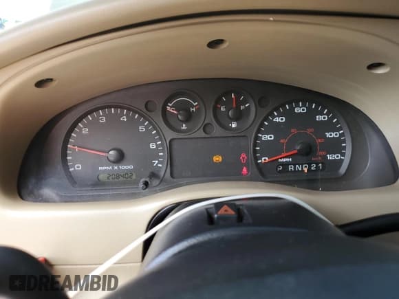 ✅ 2005 Ford Ranger XLT • VIN: 1FTZR45E55PA01426 • Lot: 64935895. Wystawiony na Copart z przebiegiem 208 402 mil. Bezpłatny archiwum sprzedaży aukcyjnych z USA i szczegółowy raport historii pojazdu na DreamBid. Zdjęcie 9.