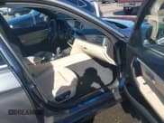 ✅ 2017 BMW 3 Series 330i xDrive • VIN: WBA8D9C31HA004272 • Лот: 43595184. Опубликован ранее на IAAI с пробегом 34 112 миль. Бесплатный доступ к архиву аукционных продаж из США и подробный отчёт об истории автомобиля на DreamBid. Изображение 5.