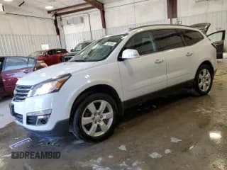 ✅ 2017 Chevrolet Traverse LT • VIN: 1GNKRGKD7HJ151356 • Lot: 71622464. Wystawiony na Copart z przebiegiem 103 073 mil. Bezpłatny archiwum sprzedaży aukcyjnych z USA i szczegółowy raport historii pojazdu na DreamBid. Zdjęcie 1.