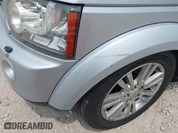 ✅ 2011 Land Rover LR4 HSE • VIN: SALAG2D42BA565770 • Lot: 42449944. Listed on IAAI with 144,234 mi. Free auction sales archive from the USA and detailed vehicle history report at DreamBid. Image 6.