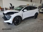 ✅ 2025 Kia Sportage SX-Prestige • VIN: 5XYK53DF1SG286156 • Lot: 68458885. Wystawiony na Copart z przebiegiem 7 242 mil. Bezpłatny archiwum sprzedaży aukcyjnych z USA i szczegółowy raport historii pojazdu na DreamBid. Zdjęcie 1.