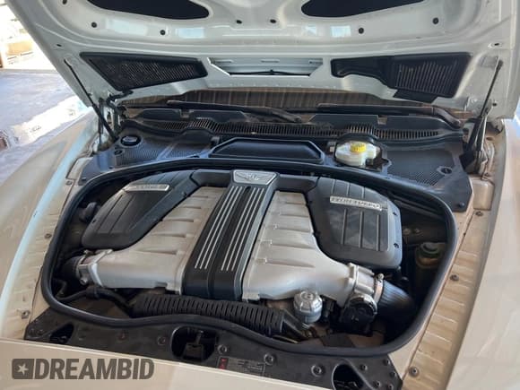 ✅ 2012 Bentley Continental GT • VIN: SCBGR3ZA1CC077130 • Lot: 88728055. Listed on Copart with 36,270 mi. Free auction sales archive from the USA and detailed vehicle history report at DreamBid. Image 7.