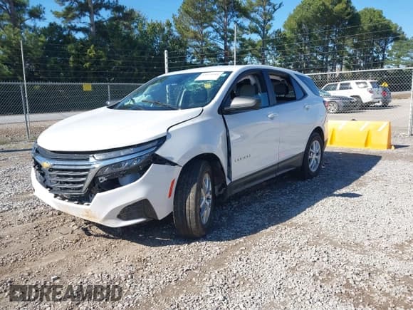 ✅ 2022 Chevrolet Equinox LS • VIN: 3GNAXHEV5NS215173 • Lot: 43614181. Wystawiony na IAAI z przebiegiem 63 220 mil. Bezpłatny archiwum sprzedaży aukcyjnych z USA i szczegółowy raport historii pojazdu na DreamBid. Zdjęcie 17.