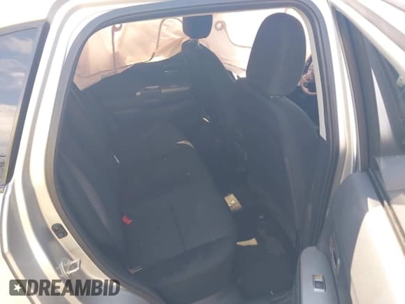 ✅ 2020 Mitsubishi Outlander SE • VIN: JA4AP4AU0LU015713 • Lot: 42583227. Wystawiony na IAAI z przebiegiem 143 751 mil. Bezpłatny archiwum sprzedaży aukcyjnych z USA i szczegółowy raport historii pojazdu na DreamBid. Zdjęcie 8.