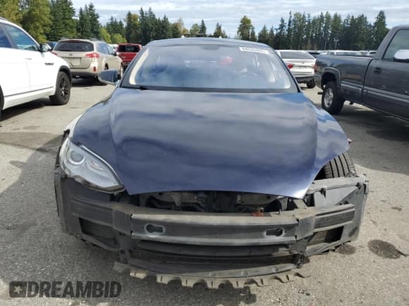 ✅ 2012 Tesla Model S Performance • VIN: 5YJSA1DP7CFP01949 • Lot: 84046005. Wystawiony na Copart z przebiegiem 162 431 mil. Bezpłatny archiwum sprzedaży aukcyjnych z USA i szczegółowy raport historii pojazdu na DreamBid. Zdjęcie 5.