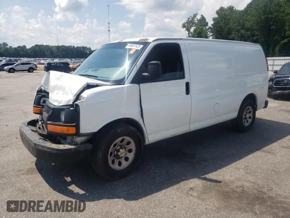✅ 2009 Chevrolet Express Cargo • VIN: 1GCFG15X591121681 • Lot: 64697425. Listed on Copart with 265,139 mi. Free auction sales archive from the USA and detailed vehicle history report at DreamBid. Image 1.