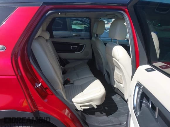 ✅ 2017 Land Rover Discovery Sport HSE Luxury • VIN: SALCT2BG6HH641220 • Lot: 41983988. Wystawiony na IAAI z przebiegiem 113 884 mil. Bezpłatny archiwum sprzedaży aukcyjnych z USA i szczegółowy raport historii pojazdu na DreamBid. Zdjęcie 8.