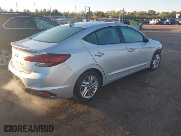 ✅ 2019 Hyundai Elantra SEL • VIN: 5NPD84LF6KH466927 • Lot: 43421078. Listed on IAAI with 112,119 mi. Free auction sales archive from the USA and detailed vehicle history report at DreamBid. Image 4.