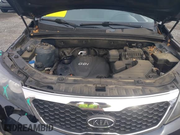 ✅ 2013 Kia Sorento LX • VIN: 5XYKT3A67DG393788 • Lot: 43655319. Listed on IAAI with 256,719 mi. Free auction sales archive from the USA and detailed vehicle history report at DreamBid. Image 10.