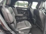 ✅ 2022 Ford Explorer ST-Line • VIN: 1FMSK7KH2NGB25199 • Lot: 67280825. Listed on Copart with 70,464 mi. Free auction sales archive from the USA and detailed vehicle history report at DreamBid. Image 11.