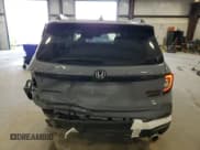 ✅ 2024 Honda Passport TrailSport • VIN: 5FNYF8H67RB005266 • Lot: 83092794. Listed on Copart with 5,504 mi. Free auction sales archive from the USA and detailed vehicle history report at DreamBid. Image 6.