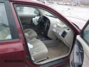 ✅ 2001 Hyundai Elantra GLS • VIN: KMHDN45D31U157064 • Lot: 41555447. Wystawiony na IAAI z przebiegiem Nie podano. Bezpłatny archiwum sprzedaży aukcyjnych z USA i szczegółowy raport historii pojazdu na DreamBid. Zdjęcie 5.