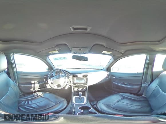 ✅ 2014 Chrysler 200 Limited • VIN: 1C3CCBCG8EN173000 • Lot: 90337735. Listed on Copart with 95,132 mi. Free auction sales archive from the USA and detailed vehicle history report at DreamBid. Image 14.