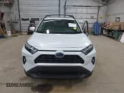 ✅ 2024 Toyota RAV4 Hybrid XLE Premium • VIN: 4T3B6RFV5RU150113 • Лот: 43568403. Опубликован ранее на IAAI с пробегом 23 053 миль. Бесплатный доступ к архиву аукционных продаж из США и подробный отчёт об истории автомобиля на DreamBid. Изображение 12.