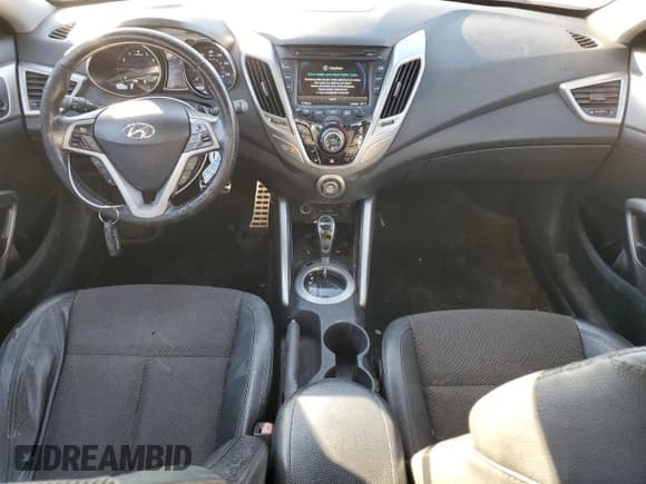 ✅ 2013 Hyundai Veloster w/Gray Int • VIN: KMHTC6AD5DU092662 • Lot: 80693384. Wystawiony na Copart z przebiegiem 166 588 mil. Bezpłatny archiwum sprzedaży aukcyjnych z USA i szczegółowy raport historii pojazdu na DreamBid. Zdjęcie 8.