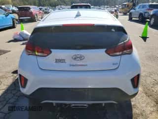 2019 Hyundai Veloster Premium z VIN KMHTG6AF9KU008619, wystawiony jako Copart lot #82795614 z przebiegiem 49 308 mil mil oraz Szkoda całkowita • Salvage title. Historia ofert i sprzedaży dostępna na DreamBid. Obrazek 6.