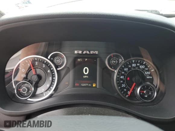 ✅ 2019 Ram 2500 Big Horn • VIN: 3C6UR5MJ8KG679609 • Lot: 66954345. Wystawiony na Copart z przebiegiem 122 577 mil. Bezpłatny archiwum sprzedaży aukcyjnych z USA i szczegółowy raport historii pojazdu na DreamBid. Zdjęcie 9.