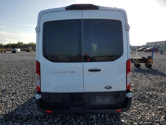 ✅ 2020 Ford Transit Cargo • VIN: 1FTBR1C80LKB70955 • Лот: 85074645. Опубликован ранее на Copart с пробегом 96 293 миль. Бесплатный доступ к архиву аукционных продаж из США и подробный отчёт об истории автомобиля на DreamBid. Изображение 6.